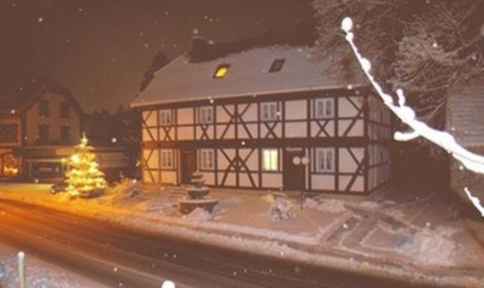 Land-Gut-Hotel Raeuber Lippoldskrug Alfeld  Dış mekan fotoğraf